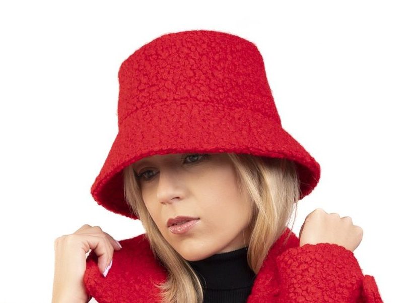 Зимна Дамска Шапка Wool - Червена