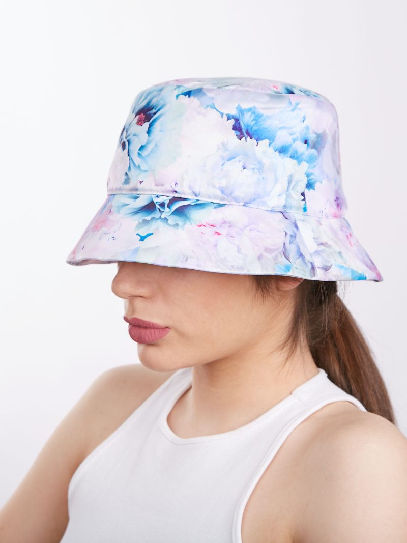 Лятна Дамска Шапка Blue Flowers