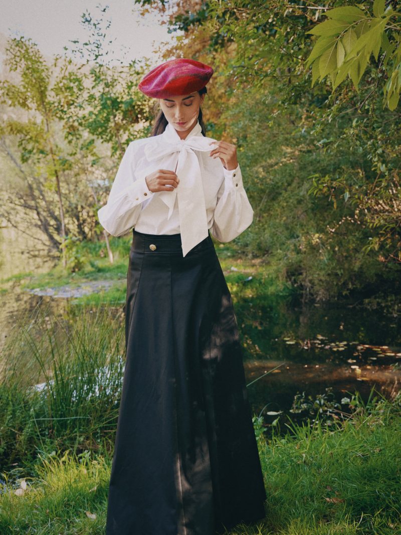 Черна Пола Carol skirt